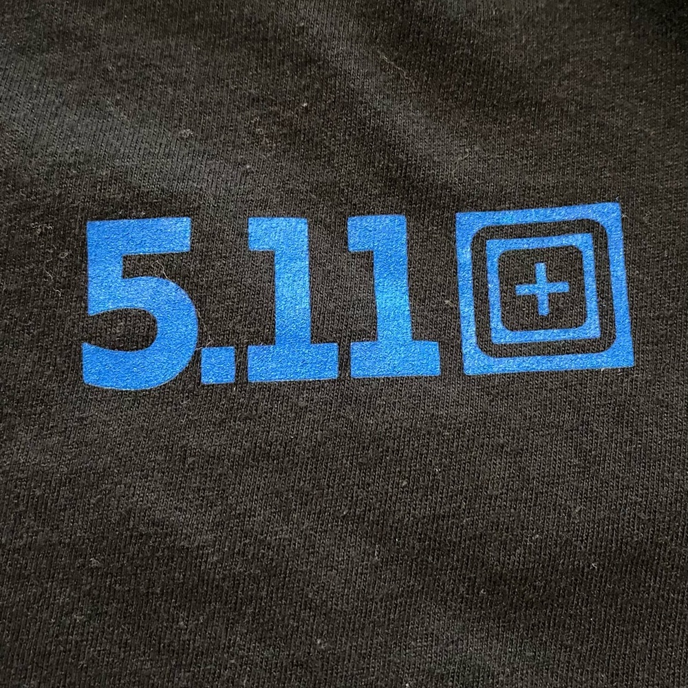 5.11 Tactical Navy Tee with Blue Emblem medium - Picture 4 of 5